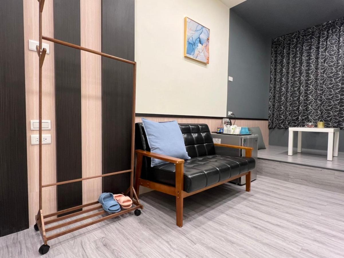 Reise Guesthouse 喜遊旅宿 ゲストハウス 旅マニア Ταϊνάν Εξωτερικό φωτογραφία